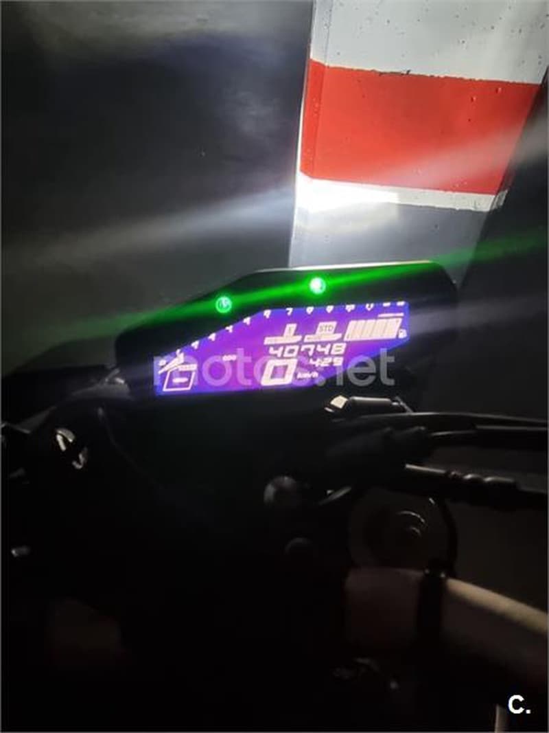 Yamaha MT 09 – Vista 7