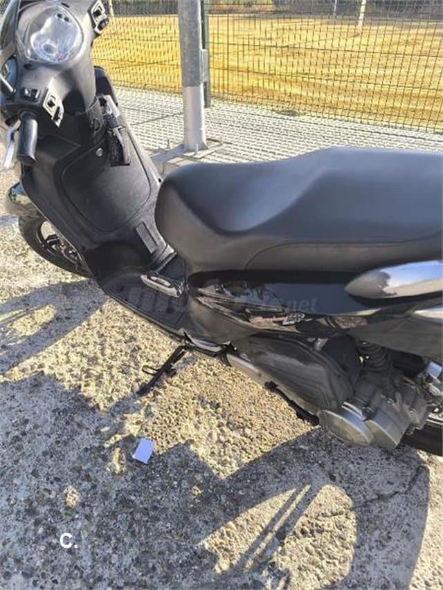 SYM Symphony 125 DD 850 € 2010 Sevilla - 3
