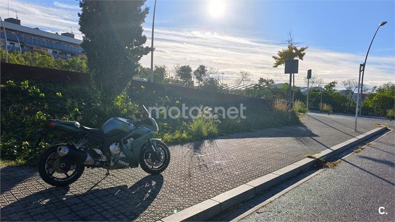 Yamaha FZ1 S FAZER ABS – Vista 18