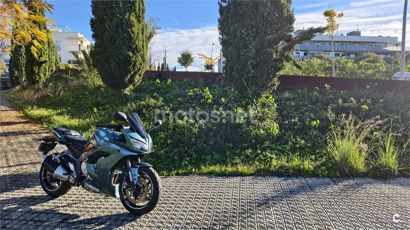 Yamaha FZ1 S FAZER ABS – Vista 8