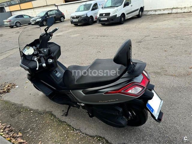 Kymco Super Dink 350i 2450 € 2020 Madrid - 5