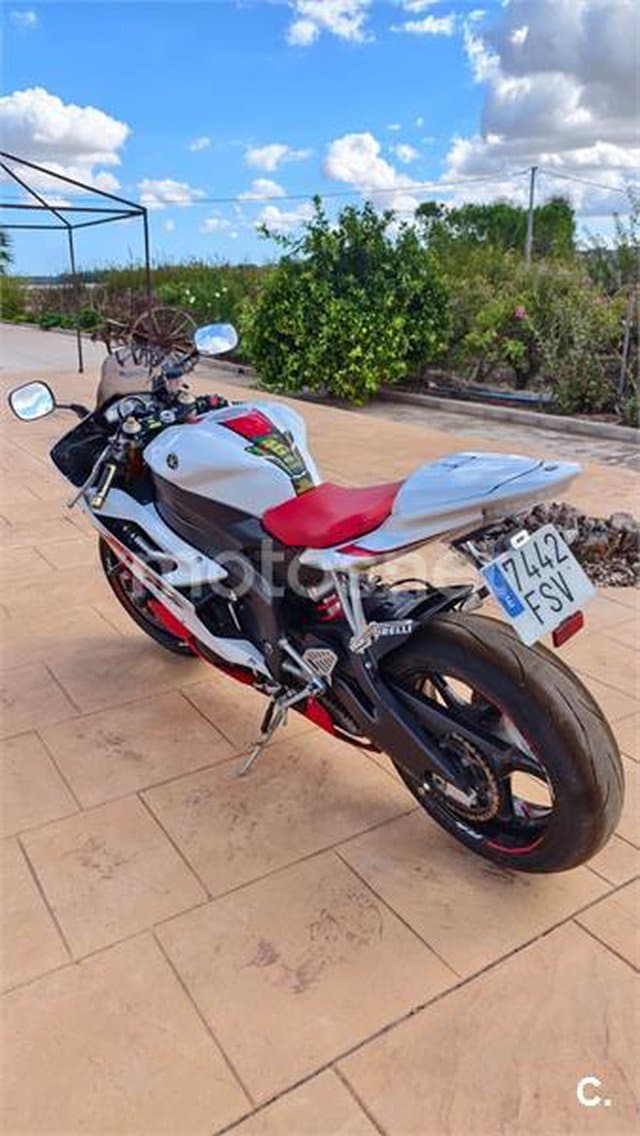 Yamaha YZF R6R 6900 € 2007 Alicante - 8