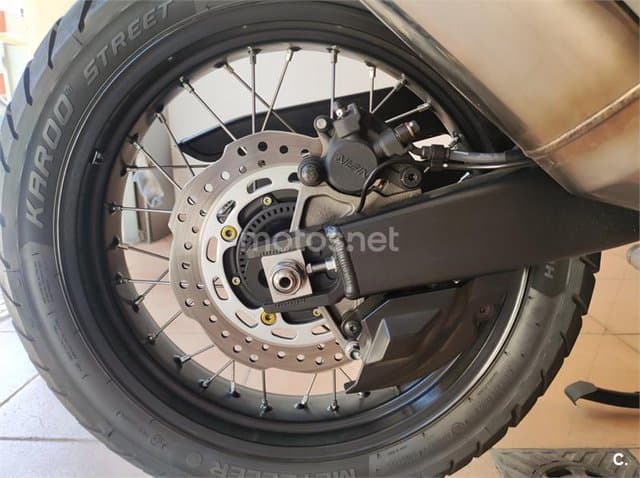 Honda CRF1100L Africa Twin – Vista 11