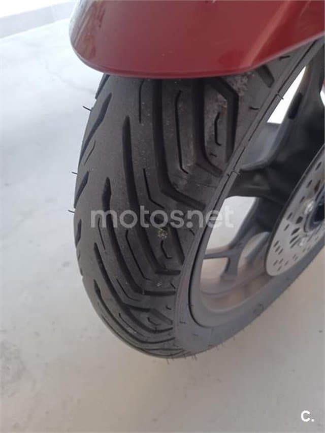 Honda PCX 125 – Vista 4