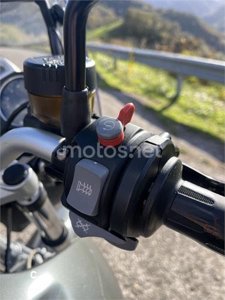 BMW R 1200 R – Vista 7