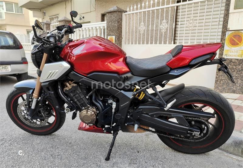 Honda CB 650 R – Vista 3