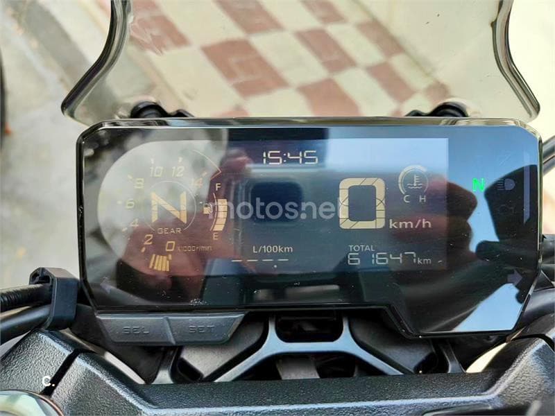 Honda CB 650 R – Vista 8