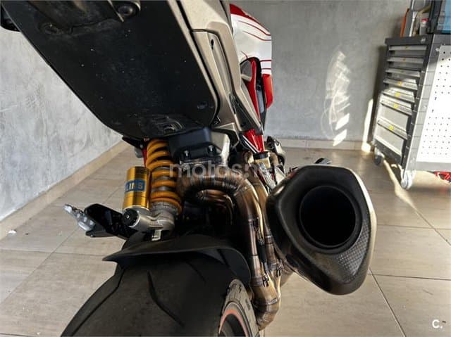 Ducati Hypermotard 939 – Vista 3