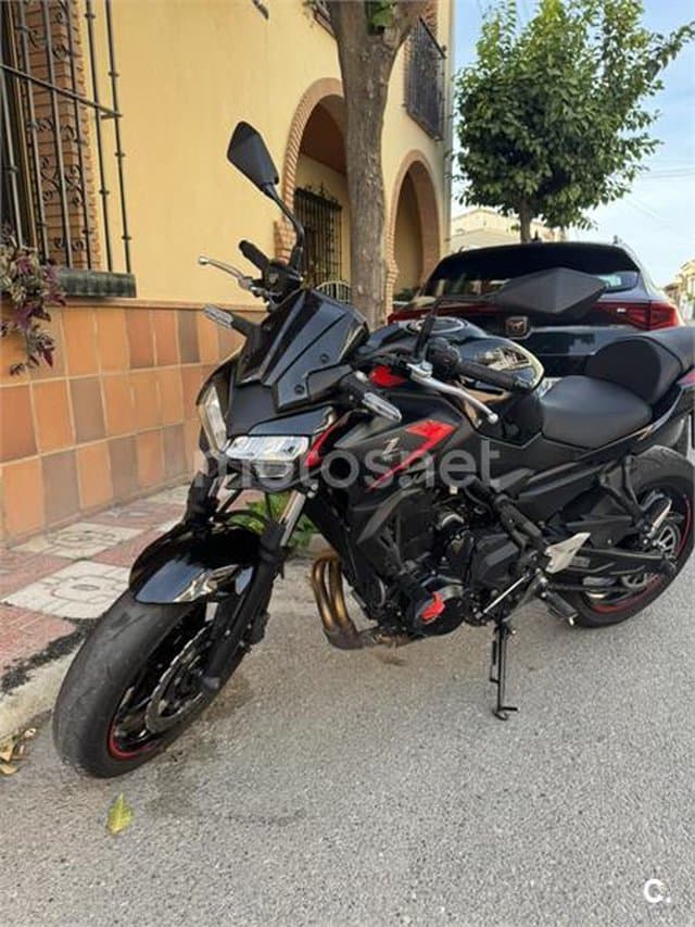 Kawasaki Z 650 – Vista 1