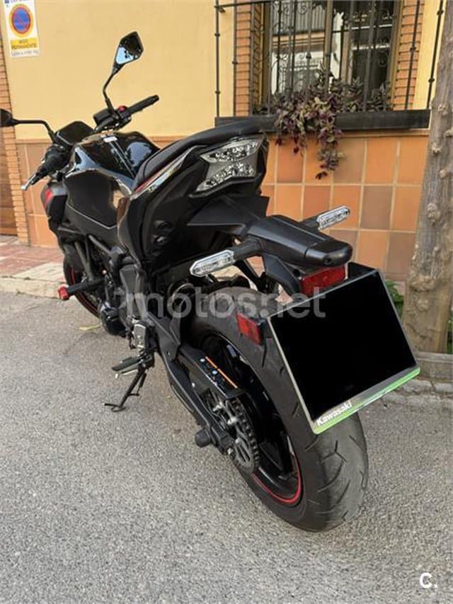 Kawasaki Z 650 – Vista 3