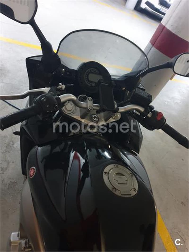 Yamaha FZ6 S – Vista 3