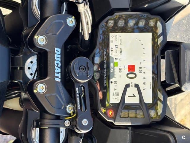 Ducati Multistrada V2 – Vista 2