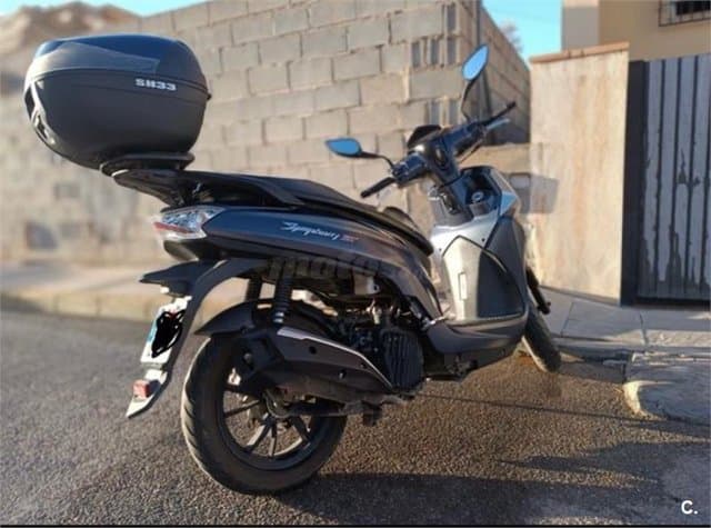 SYM Symphony ST 125 – Vista 2