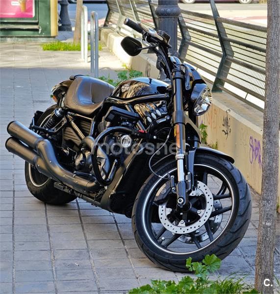 Harley-Davidson VRSC V-Rod Muscle 18.900 € 2015 Valencia - 2