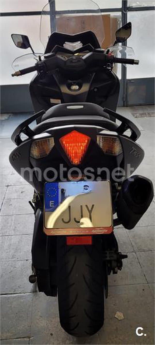 Yamaha TMAX 530 – Vista 3