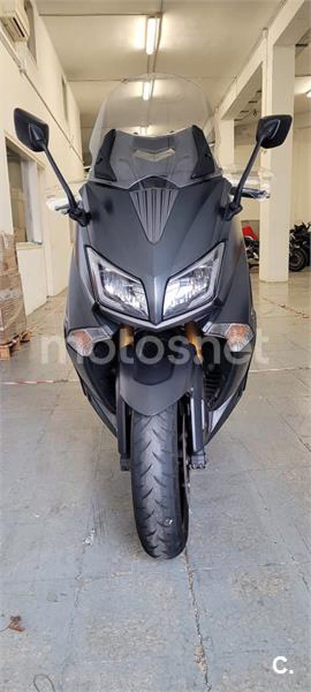 Yamaha TMAX 530 – Vista 4
