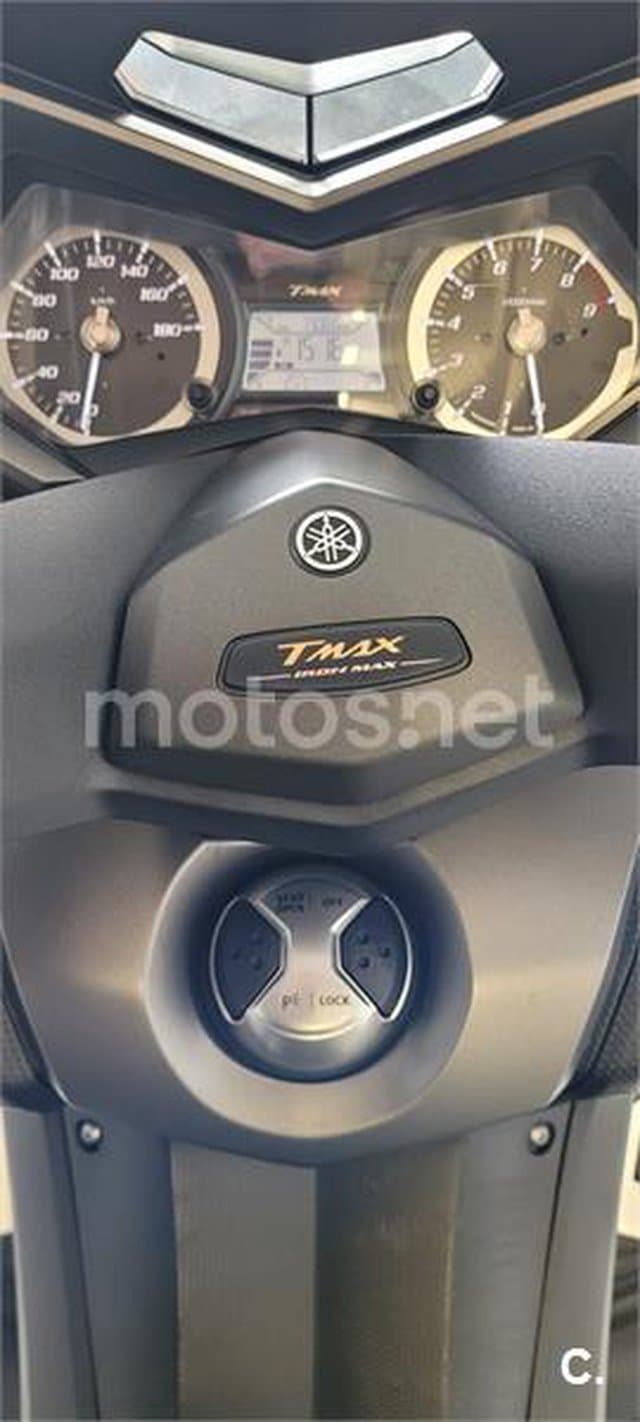 Yamaha TMAX 530 – Vista 6