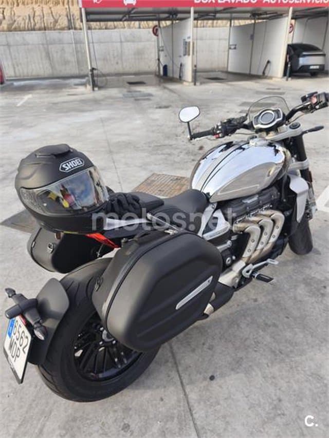 Triumph Rocket 3 – Vista 3