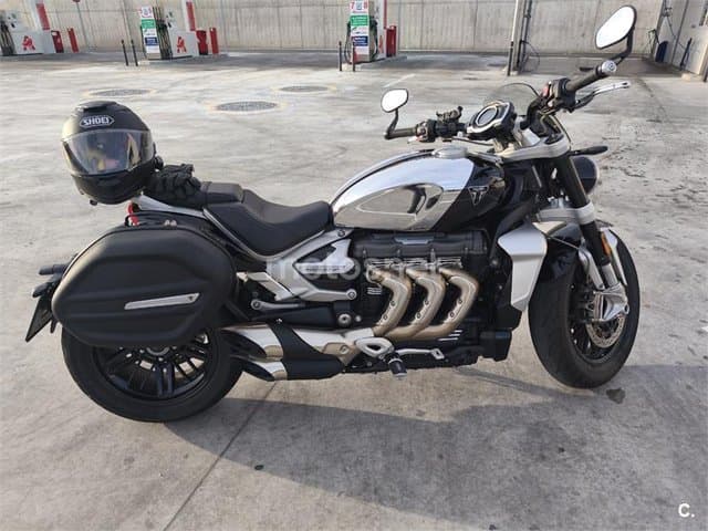 Triumph Rocket 3 – Vista 4