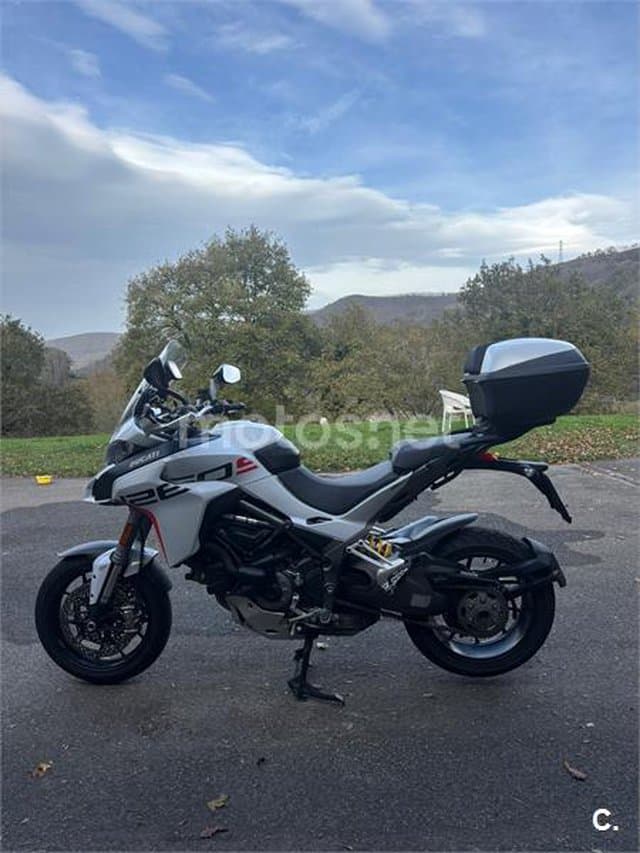 Ducati Multistrada – Vista 2