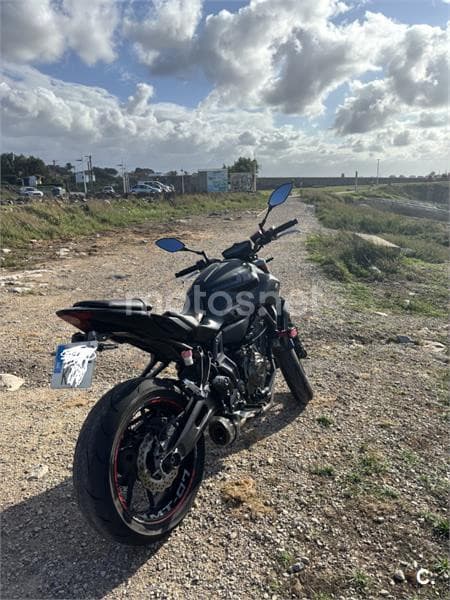 Yamaha MT-07 – Vista 2