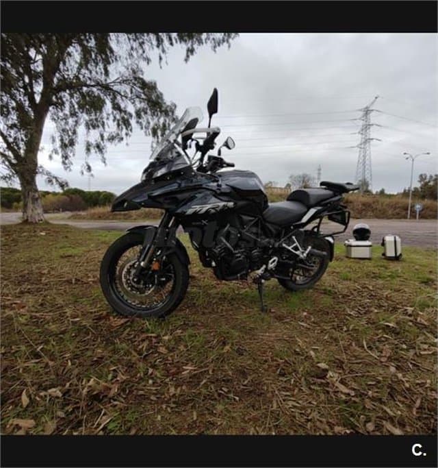 Benelli TRK 502 – Vista 6