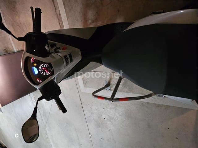 Honda SCOOPY SH125i ABS Top Box – Vista 4