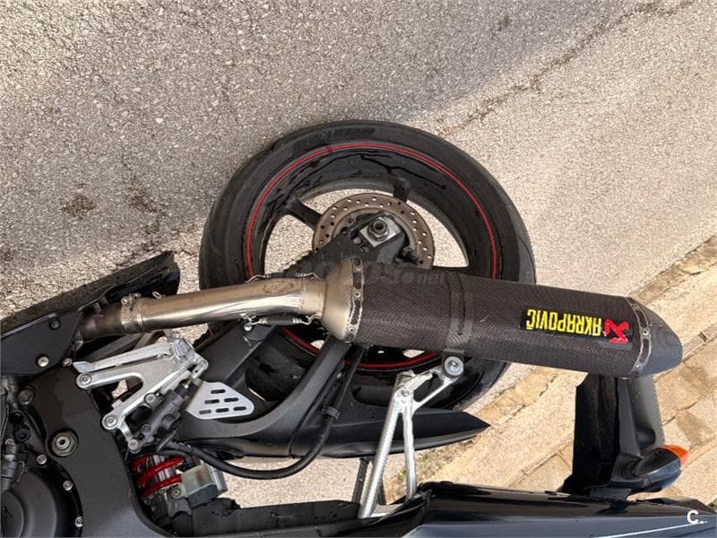 Yamaha YZF R6 – Vista 5