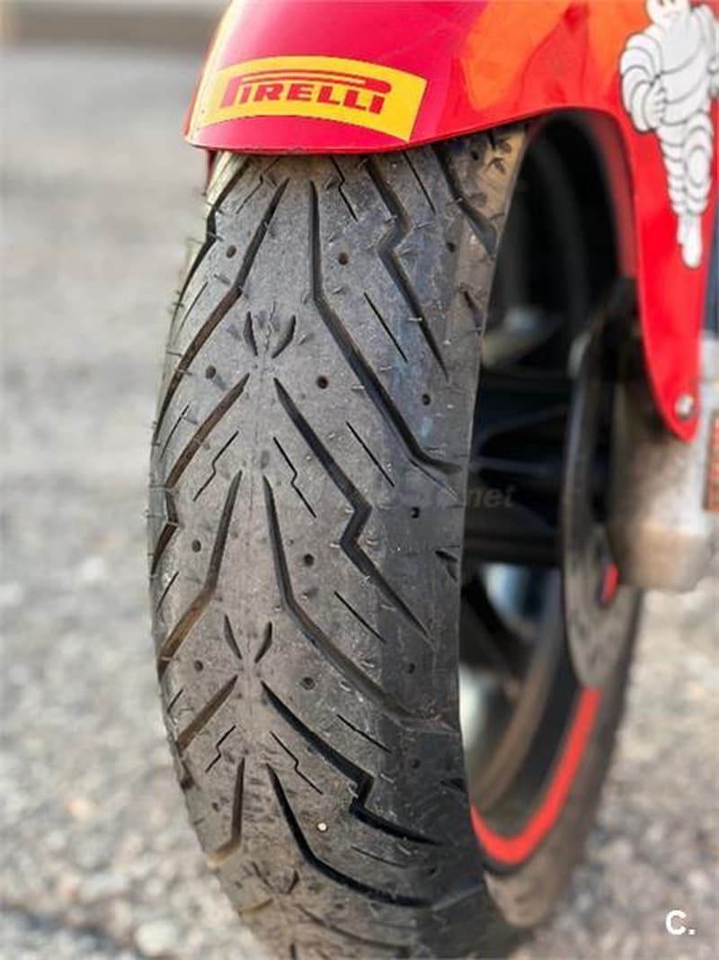 Yamaha Aerox 50 R 1700 € 2007 Valencia - 5