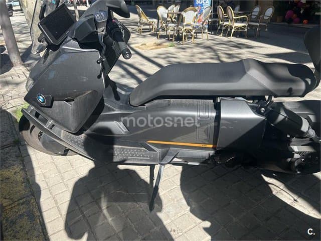 BMW CE 04 – Vista 2