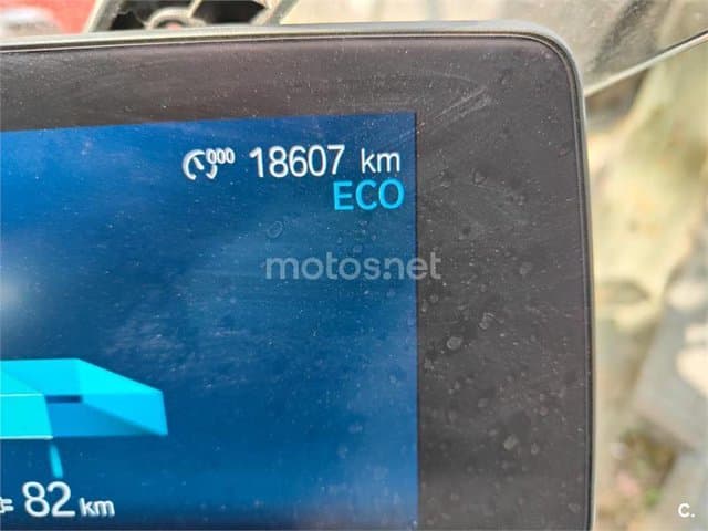 BMW CE 04 – Vista 7