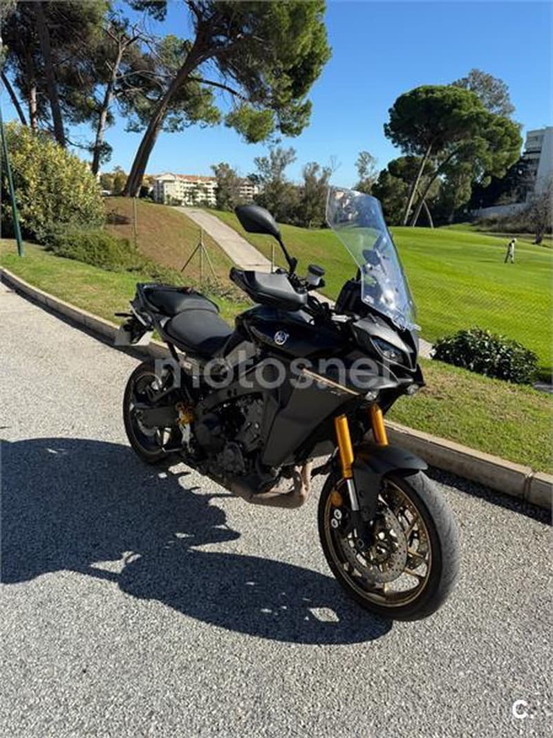 Yamaha Tracer 9 – Vista 1