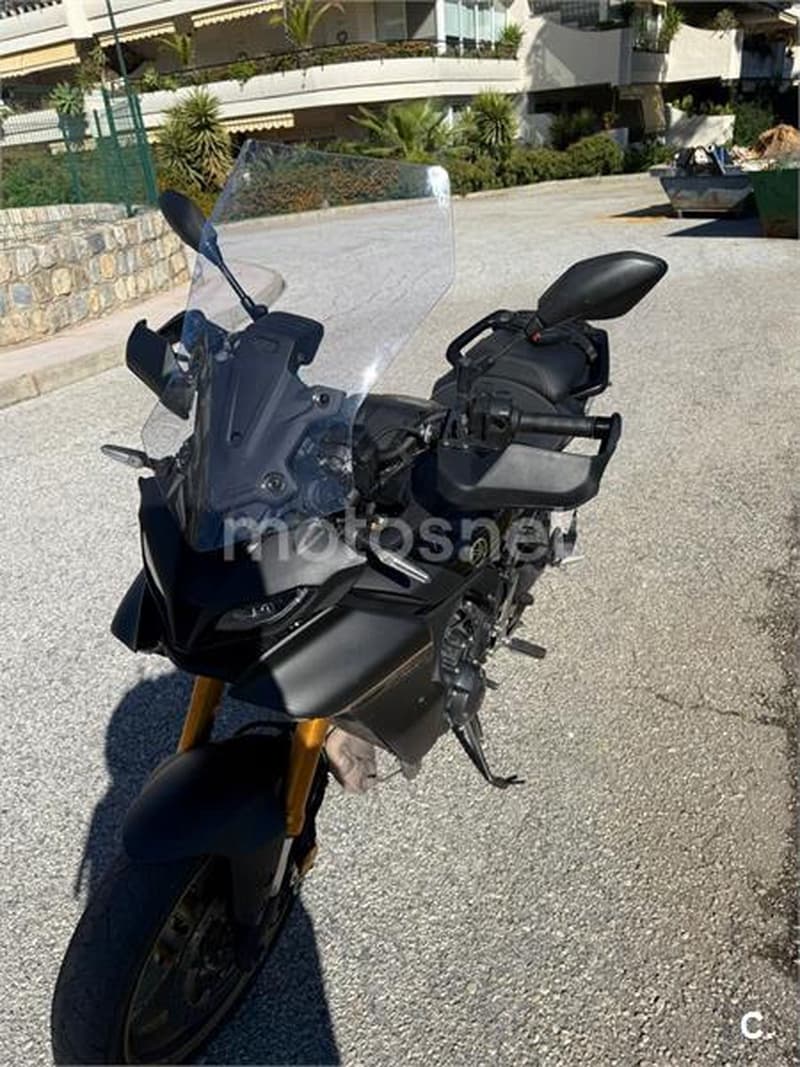 Yamaha Tracer 9 – Vista 13