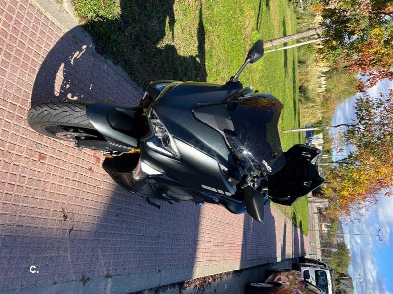 Yamaha TMAX 530 – Vista 1