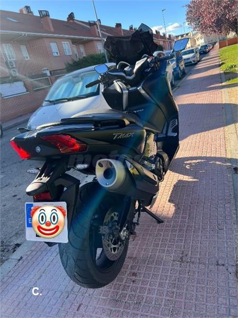 Yamaha TMAX 530 – Vista 3