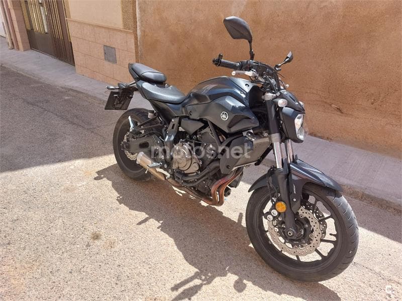 Yamaha MT-07 – Vista 1
