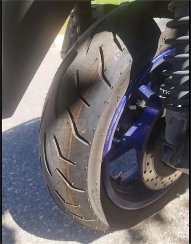 Yamaha XMAX 300 – Vista 6