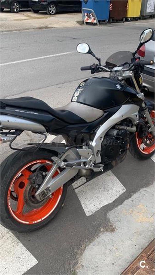Suzuki GSR 600 – Vista 1