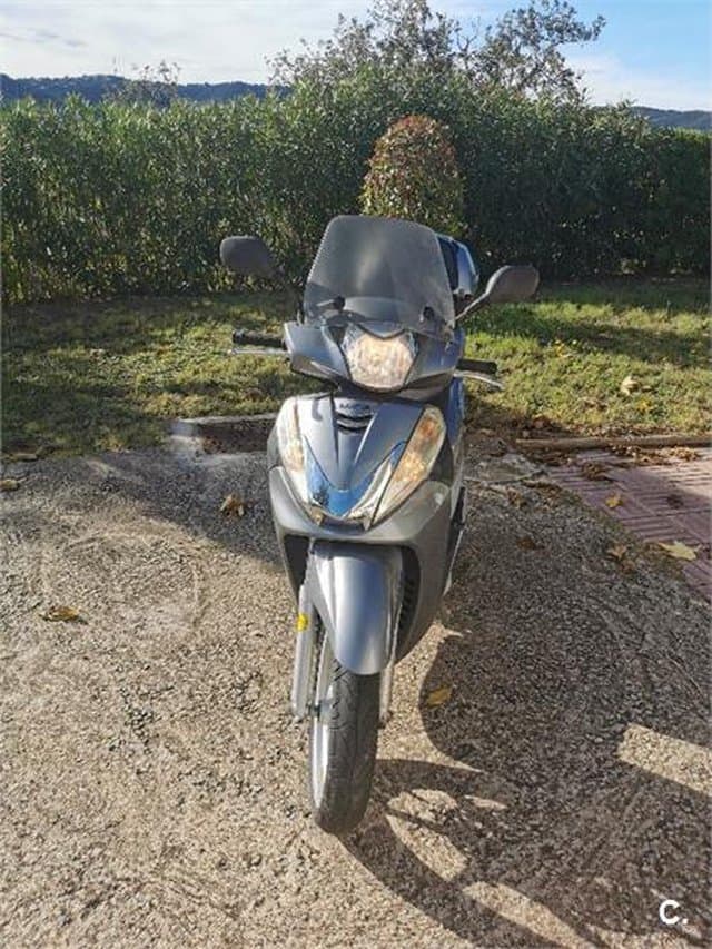 Honda Scoopy SH300i ABS Top Box – Vista 1