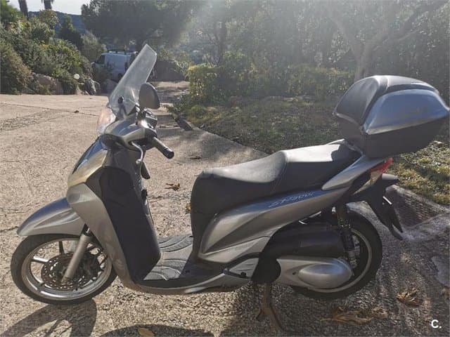 Honda Scoopy SH300i ABS Top Box – Vista 2