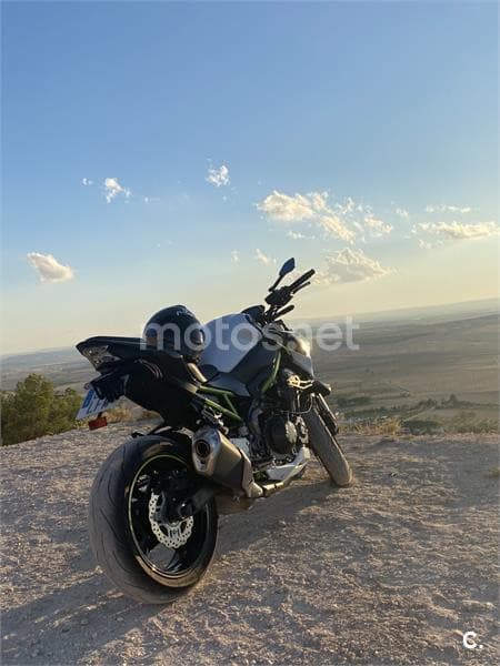 Kawasaki Z 900 – Vista 3