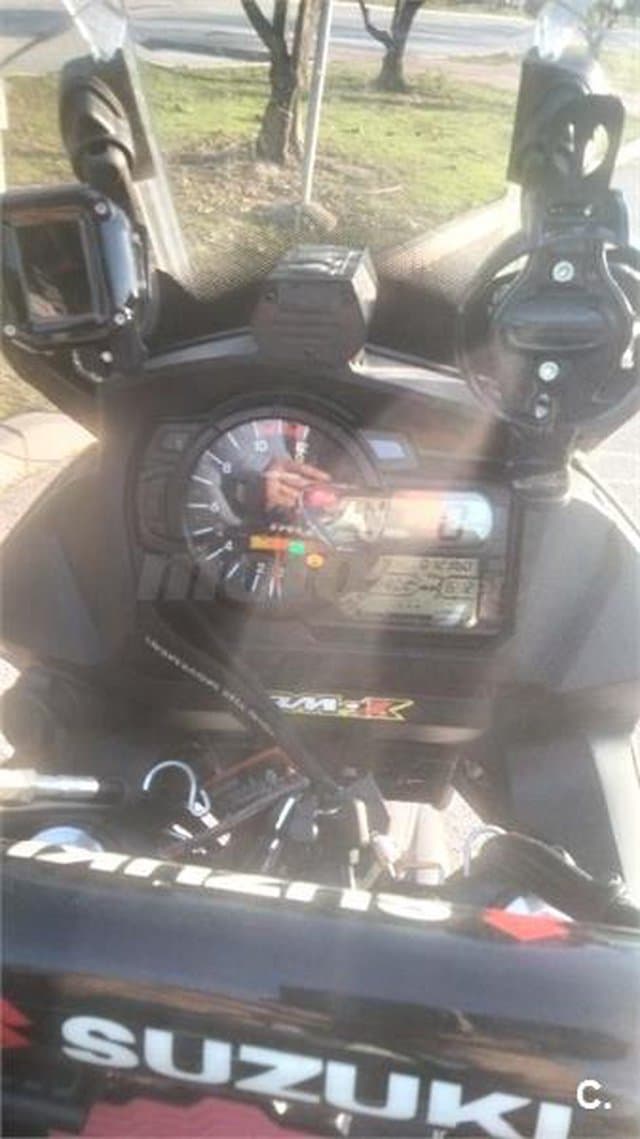 Suzuki V-Strom 650 ABS – Vista 4
