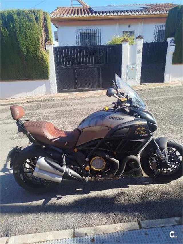 Ducati DIAVEL Strada 11.990 € 2013 Granada - 4