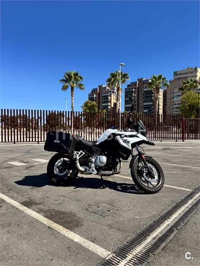 BMW F 750 – Vista 3