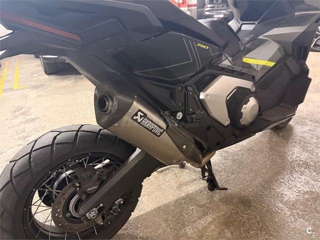 Honda X-ADV – Vista 4