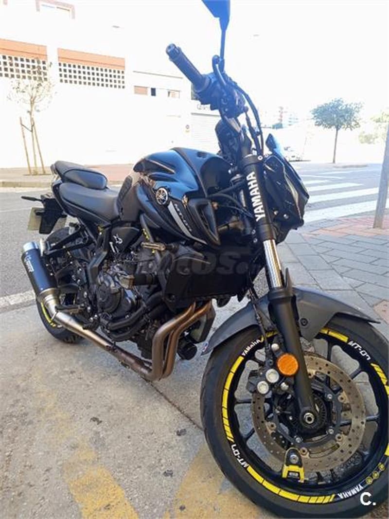 Yamaha MT-07 – Vista 1