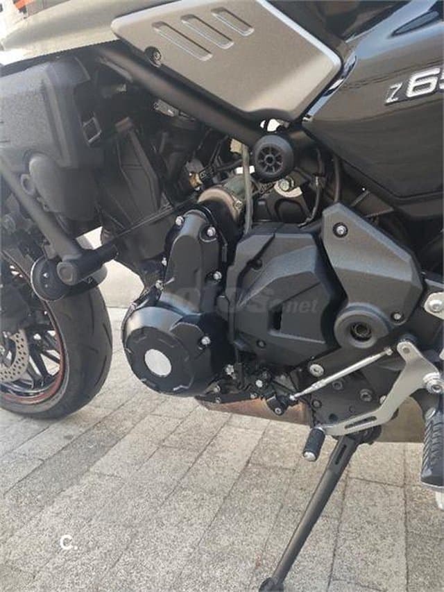 Kawasaki Z 650 – Vista 11