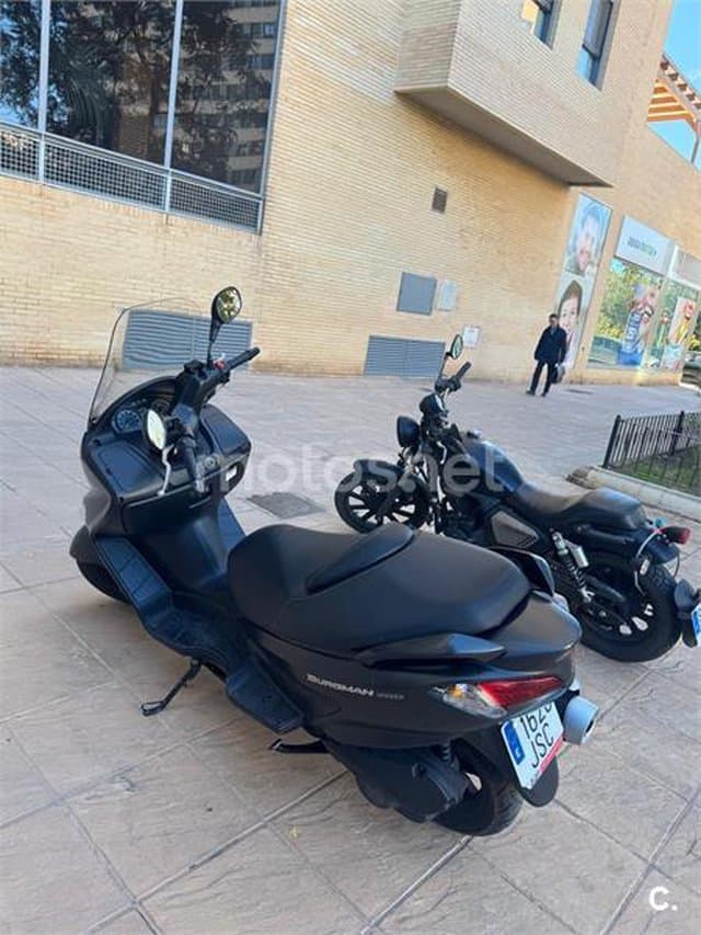 Suzuki BURGMAN 200 2100 € 2016 Valencia - 3