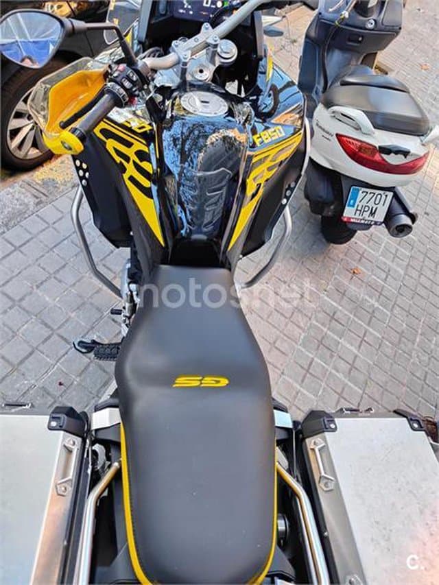 BMW F 850 – Vista 8