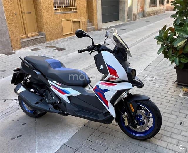BMW C 400 X – Vista 1